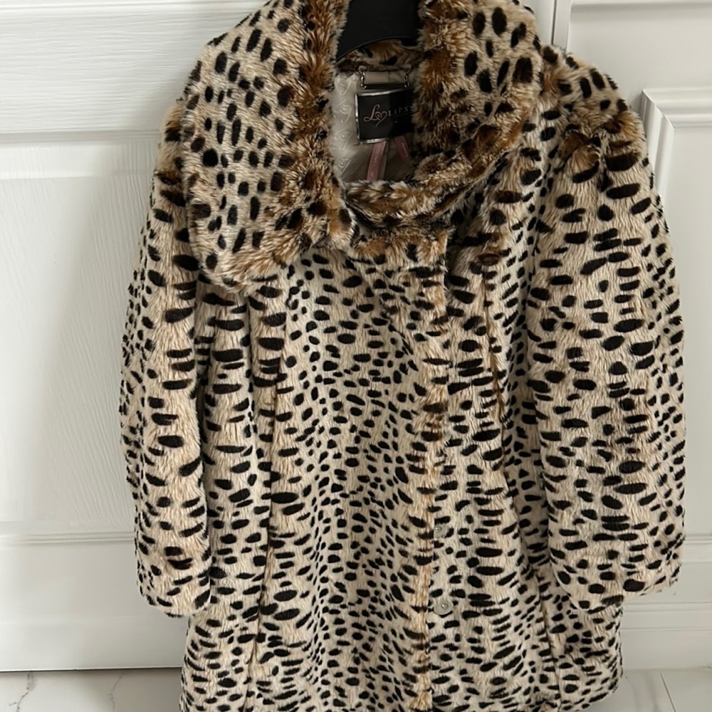 Lipsy London faux fur leopard coat great condition.